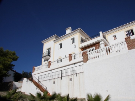 Frigiliana property: Villa in Malaga to rent 247261