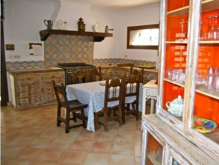 Villa in Malaga to rent 247343