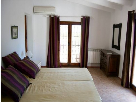Malaga property | 7 bedroom Villa 247343