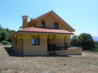 Carino property: Villa for sale in Carino 247525
