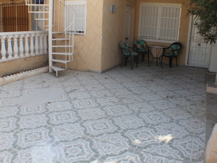 Bungalow with 2 bedroom in town 247655