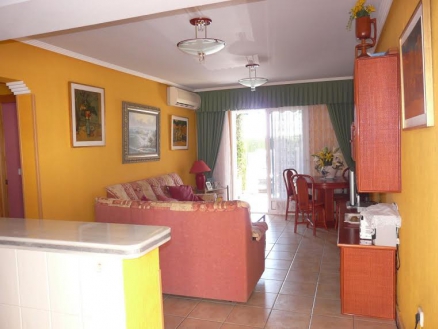 Bungalow for sale in town, Alicante 247775