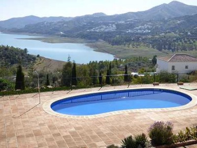 Vinuela property: Villa in Malaga for sale 248277