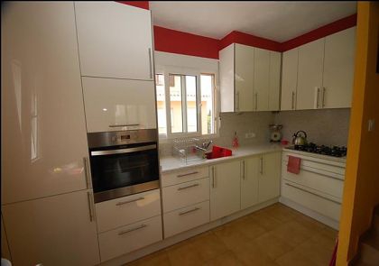 Villa for sale in town, Alicante 248522