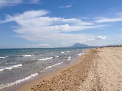 Villa for sale in town, Spain 249057
