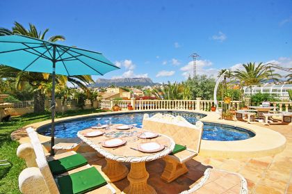 Calpe property: Villa with 5 bedroom in Calpe 250027