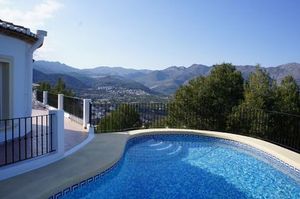 Orba property: Villa with 4 bedroom in Orba 250250