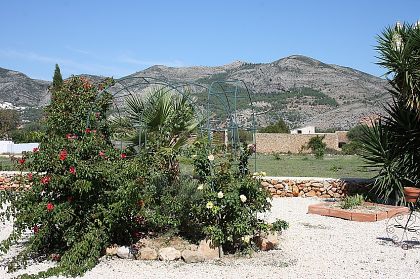 Jalon&nbsp;property:&nbsp;Alicante&nbsp;Villa&nbsp;250874