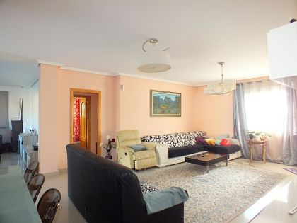 La Marina property: Villa with 4 bedroom in La Marina, Spain 251292