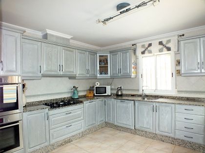Catral property: Villa with 4 bedroom in Catral, Spain 251393