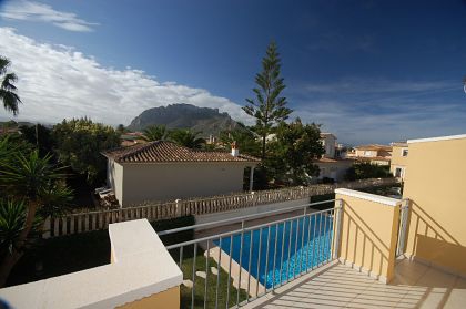 Villamartin property: Villamartin Villa 251472