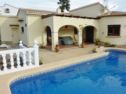 Villa for sale in town 251516