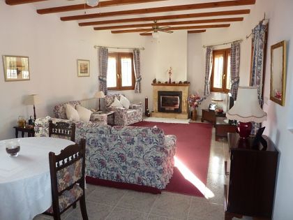 Villa with 3 bedroom in town 251516