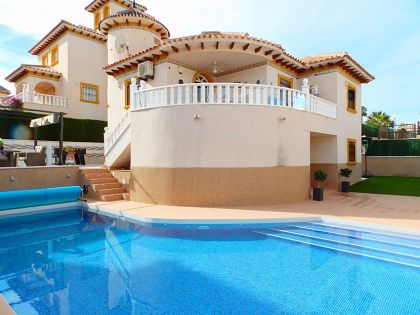 Villamartin property: Villa for sale in Villamartin 251517