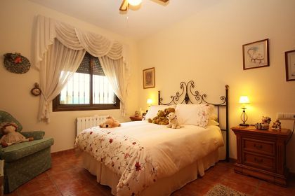 Jalon property: Jalon, Spain | Villa for sale 251851
