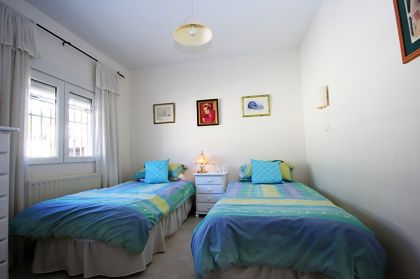 Orba property: Orba Villa 251953
