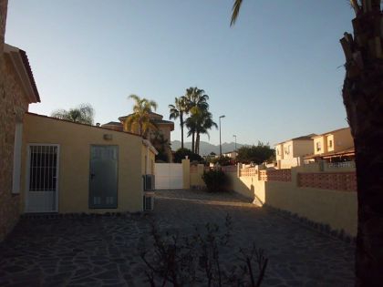 Villa for sale in town, Spain 252127