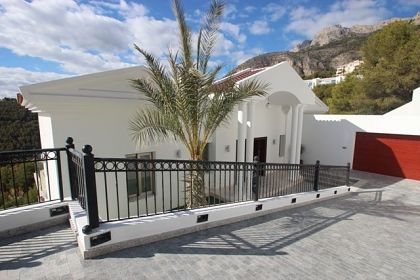 Altea property: Villa in Alicante for sale 252260
