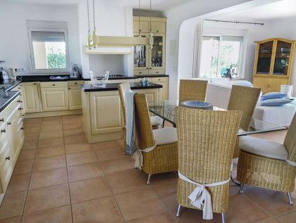 Altea property: Alicante property | 6 bedroom Villa 252458