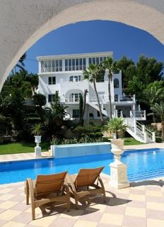 Villa for sale in town 252467