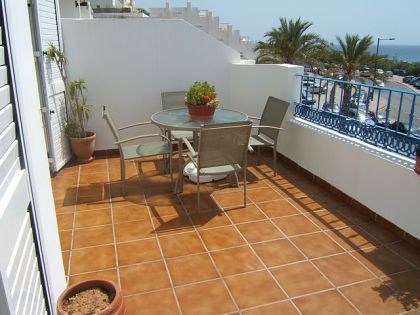 Villa for sale in town, Alicante 252556