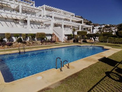 Villa for sale in town, Spain 252558