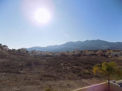 Villa for sale in town, Spain 252584