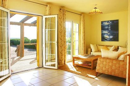 Villa for sale in town, Spain 252591