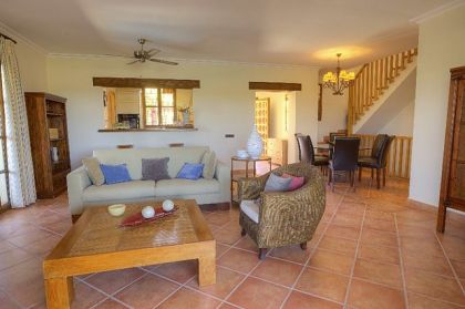 Villa for sale in town, Alicante 252594