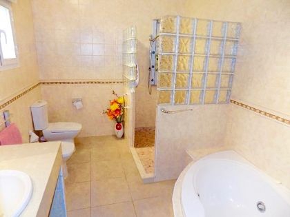 town Villa 252604