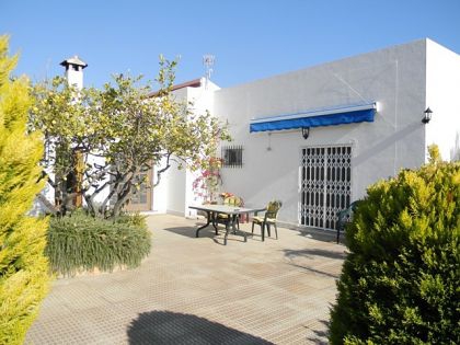 Villa for sale in town 252612