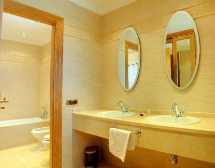 Villa for sale in town, Alicante 252622