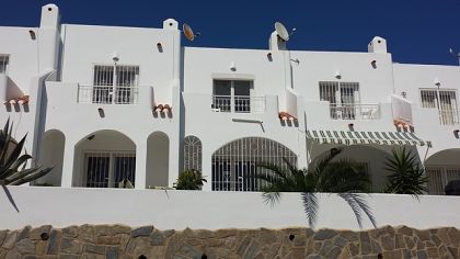 Villa for sale in town 252644