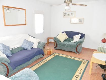 Villa for sale in town, Alicante 252651