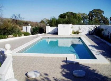 Villa for sale in town, Spain 252657