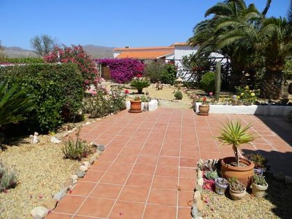 Villa with 5 bedroom in town 252683