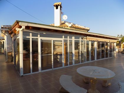 Villa with 3 bedroom in town 252685