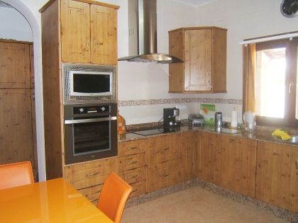 Alicante property | 3 bedroom Villa 252688