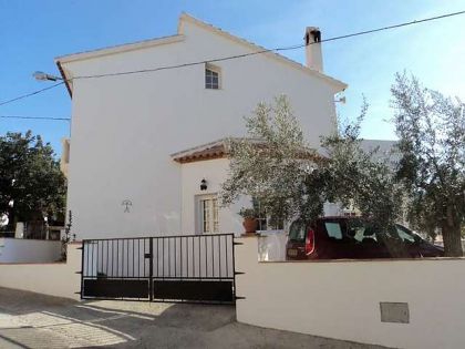 Villa for sale in town 252720