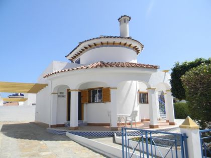Villa for sale in town 252727