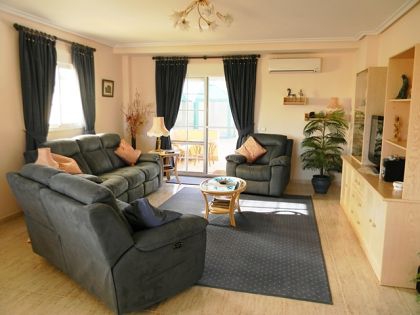 Villa with 3 bedroom in town 252743