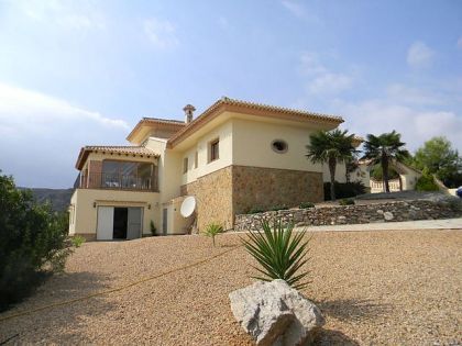 Villa with 3 bedroom in town, Spain 252744