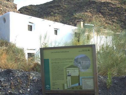 Villa for sale in town, Spain 252745