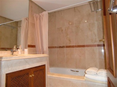 Marbella property: Apartment for sale in Marbella, Malaga 253505