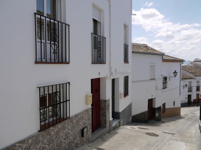 Olvera property: Townhome for sale in Olvera 254110
