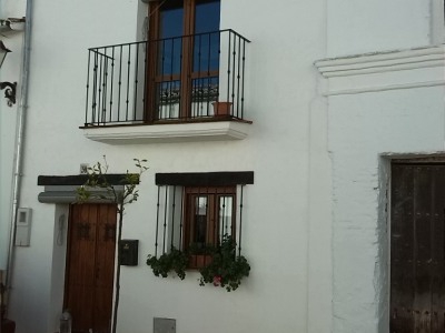 Townhome with 4 bedroom in town 254137