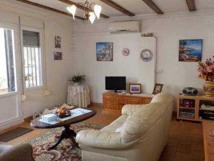 Villa with 3 bedroom in town 254203