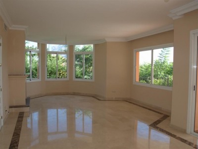 Benahavis property: Villa for sale in Benahavis, Malaga 254370