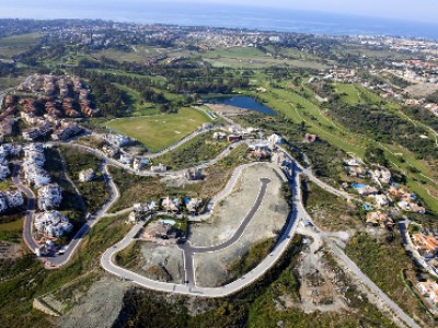 Benahavis property: Land for sale in Benahavis 254376