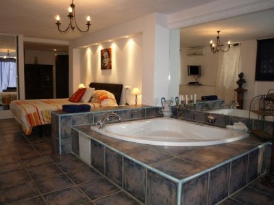 Estepona property: Villa with 5 bedroom in Estepona 254417